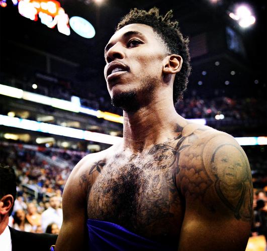 热火前17战替补场均轰46.5分，近8战降至场均33.9分（热火替补火力下滑：前17场场均46.5分，近8场仅33.9分）