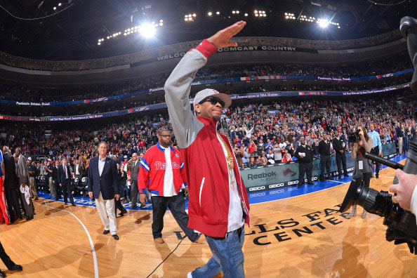 图赫尔：贝林厄姆被换下时很沮丧？因为他有一张黄牌（图赫尔解释贝林厄姆被换不悦：因已身背黄牌）