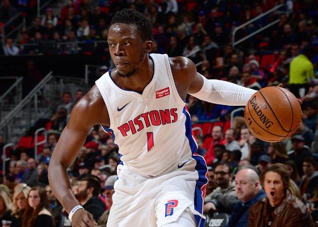 詹姆斯关键时刻稳住节奏（詹姆斯关键时刻掌控节奏）