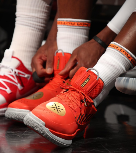 球报：利雅得胜利已就签下B费展开初步接触，钱不是问题（球报：利雅得胜利就引进B费开启初谈，资金非障碍）