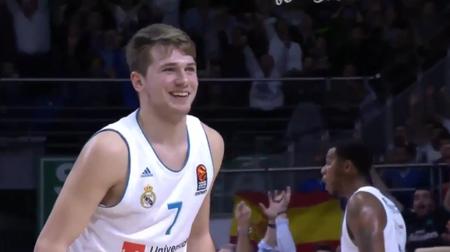 颜骏凌：这一年球队很不容易，夺冠靠的是积累（颜骏凌：艰难一年，冠军来自厚积薄发）