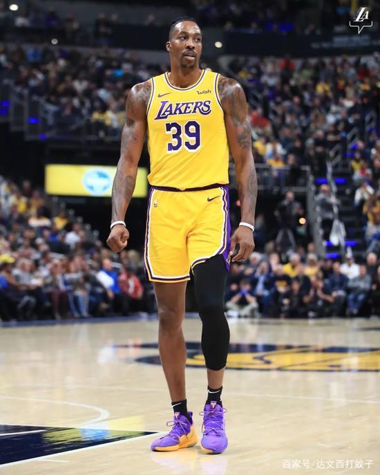 2025中超助攻榜：纳萨里奥、克雷桑9次并列第一，韦世豪8次（2025中超助攻榜：纳萨里奥与克雷桑各9助并列榜首，韦世豪8助紧随其后）