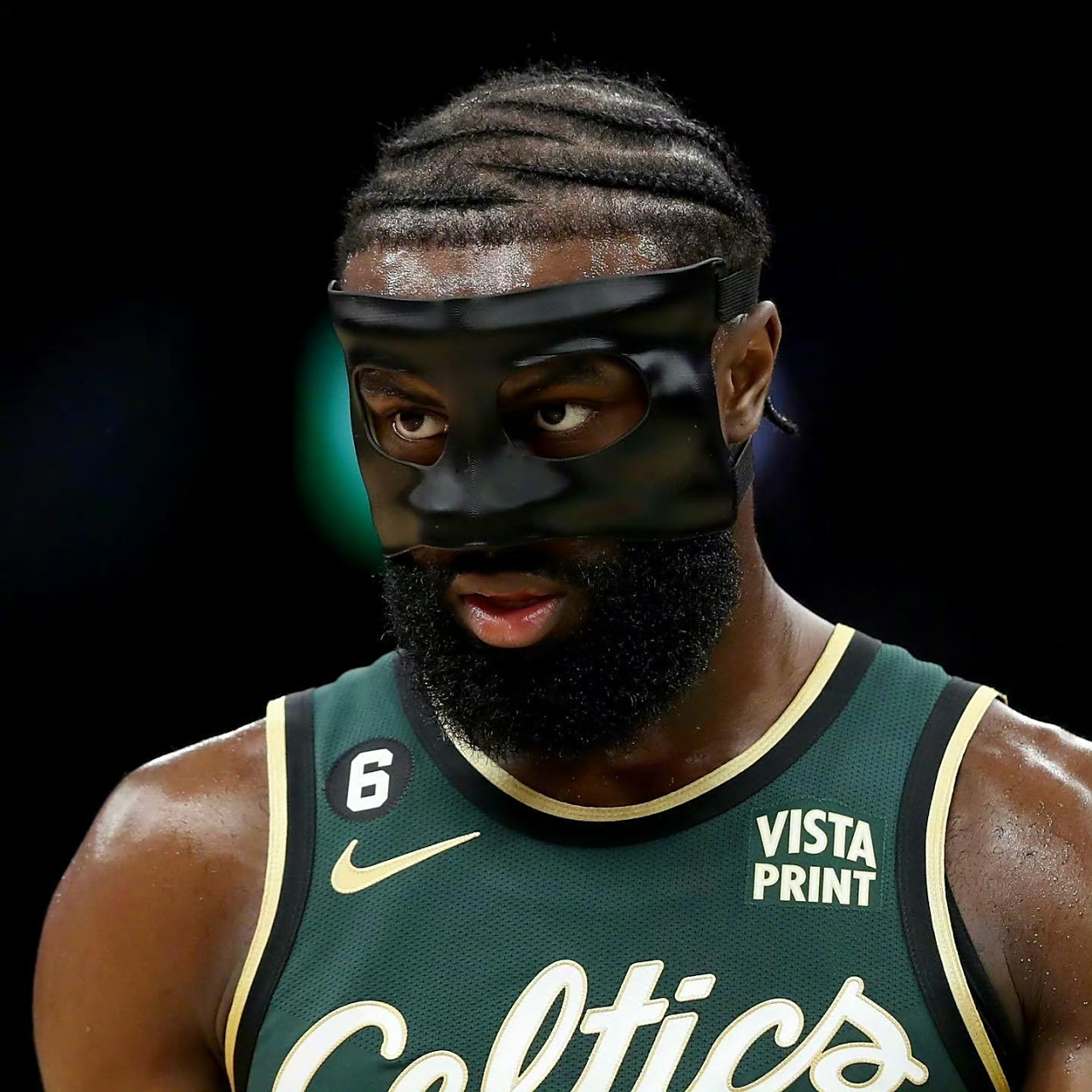 世体：维尼修斯的续约仍停滞，他索要的3000万欧年薪太高了（世体：维尼修斯续约陷入停滞，3000万欧年薪要价被指过高）