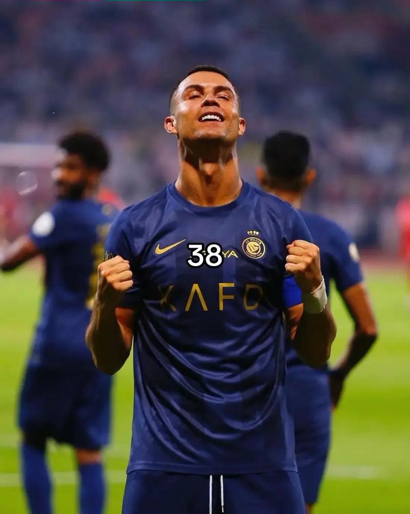 31岁的卡尔达拉自宣退役，曾效力于米兰、亚特兰大等队（31岁卡尔达拉宣布退役，曾效力米兰与亚特兰大等队）